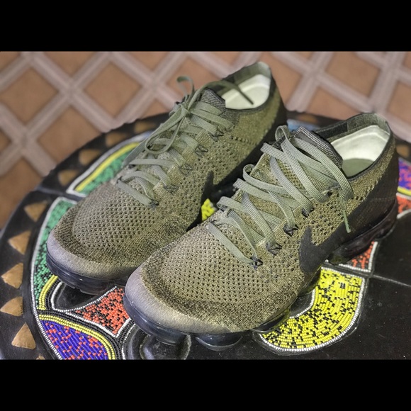NIKE Vapormax  Khaki/Olive Green sz. 9 - Picture 6 of 7